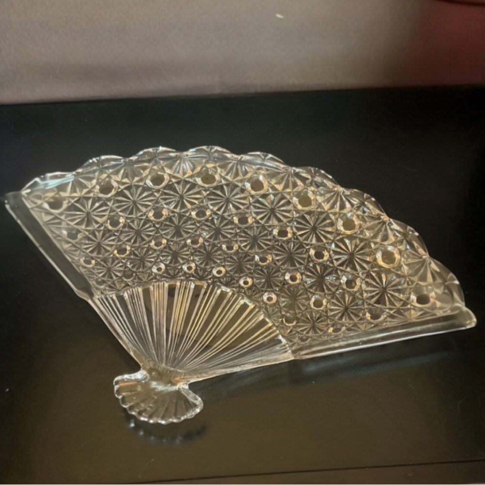 Vintage Glass Pressed Daisy & Button Fan-Shaped Trinket Tray 10.5”